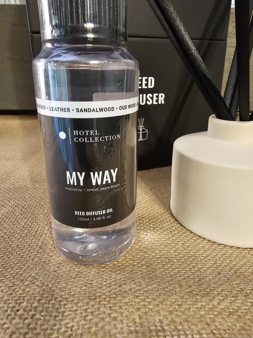 Hotel Collection 100ML MY WAY Ceramic Reed Diffuser - Bone